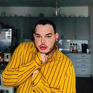 Meet your Posher, Seth